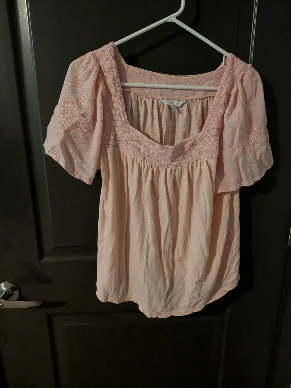 Lucky Brand lightweight pale